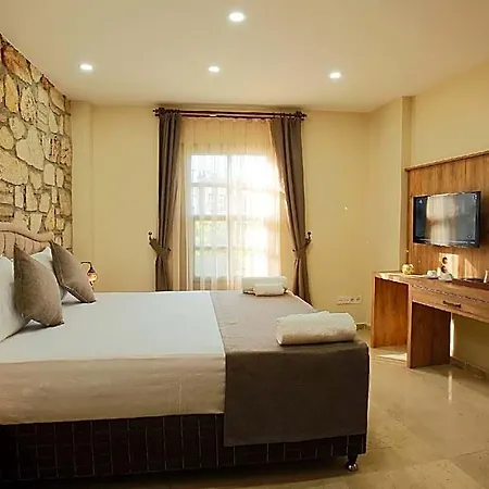 Castle Boutique Hotel
